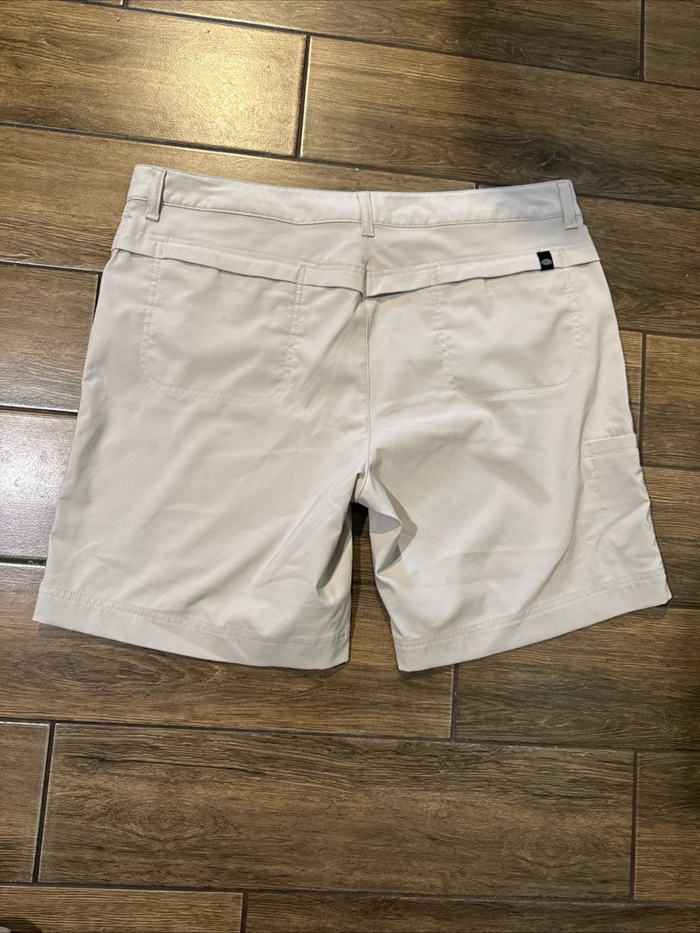 Dickies Women's Performance Shorts Size 14 Beige Stretch Golf Pickleball